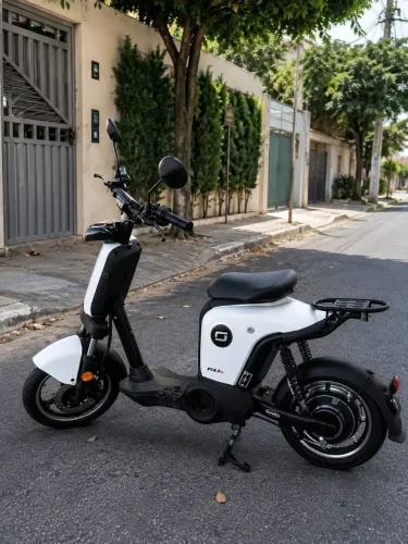 Scooter elétrica zerinha