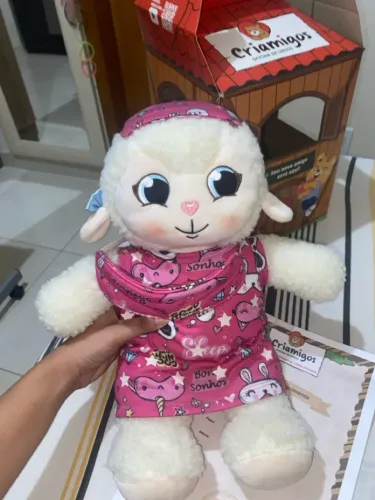Pelúcia Criamigos Ovelha com Pijama Rosa Original
