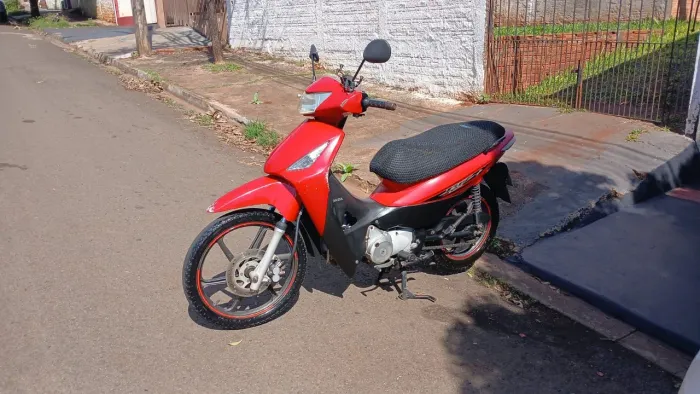 Vendo Biz+ 125 2008 Partida Elétrica e Pedal freio a Disco com rodas de liga