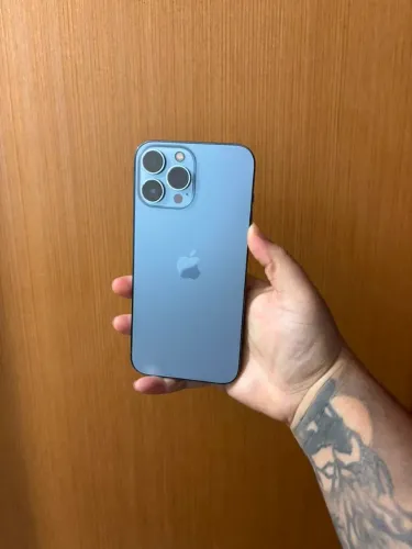 Iphone 13 pro max azul sierra TODO ORIGINAL ( Pego teu celular como parte do pagamento )