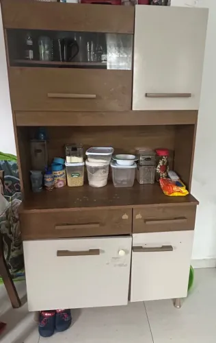 Balcão multiuso,mesa, armário de cozinha, cadeira de escritório