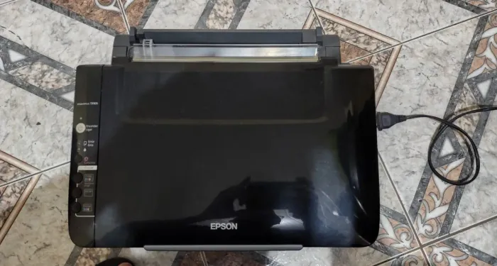 ? Impressora Multifuncional Epson Stylus TX105 - Completa e confiável