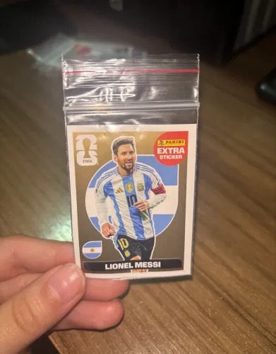 Extra Sticker Lionel Messi Ouro 