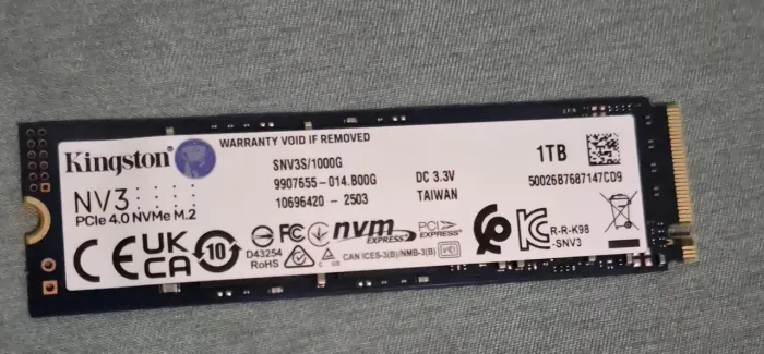 SSD Kingston NV3 PCIe 4.0 NVMe M.2 de 1TB.