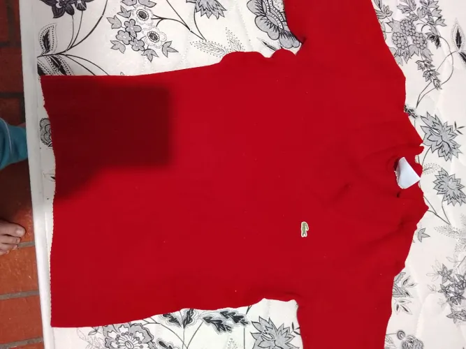 Suéter vermelho com elastano Lacoste