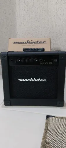 Caixa amplificada mackintec