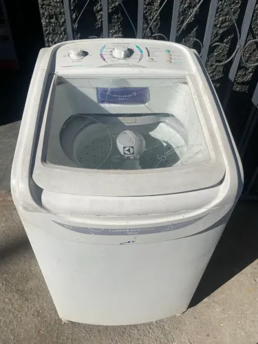 Máquina de lavar Electrolux 10 kg
