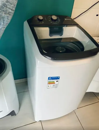Máquina De Lavar Electrolux Efficient 13kg Auto Cesto Inox Branco