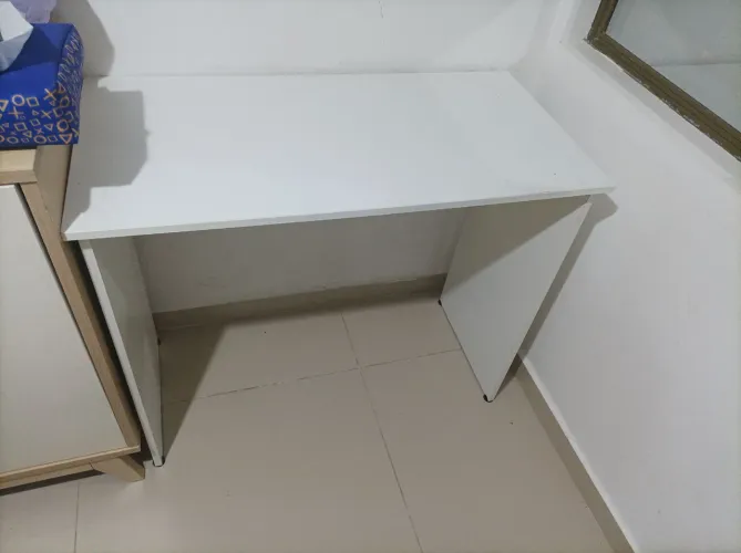 Mesa escrivaninha