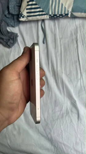 iPhone 13 - 128GB
