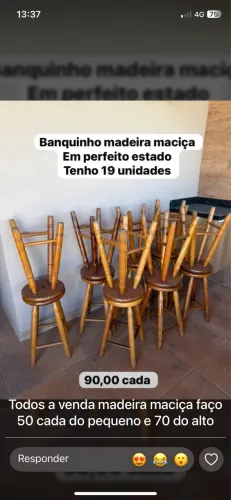Cadeiras de madeira maciça