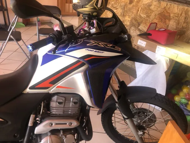 ? VENDE-SE HONDA XRE 300 - 2015 ?