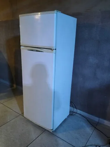 Geladeira Consul 320 litros