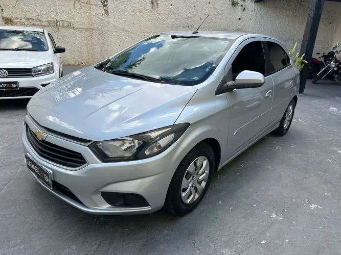 Chevrolet Onix Hatch LT 1.0 8V Flex Mec. 4P 2019