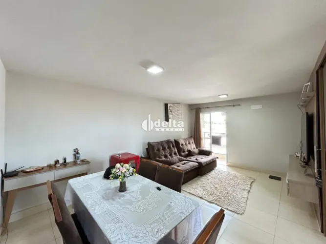Apartamento Mobiliado com 2 quartos sendo 1 suíte disponível para locação e venda no Bairr