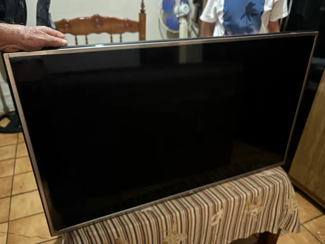 TV LG 42 polegadas