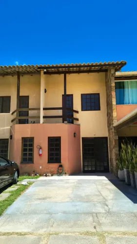 Casa em Jacaraípe Condominio Fechado de frente para o Mar 2 quartos