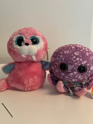 Pelúcias  zoiudos ( calor de cada ) 