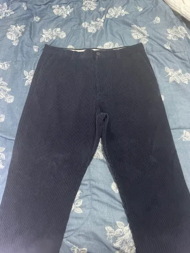 Calça Zara em Cotelê Azul Marinho