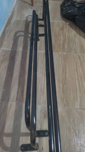 Araras de Ferro