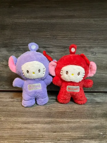 Hello Kitty vestida de Teletubbies 