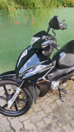 Aveloz az1