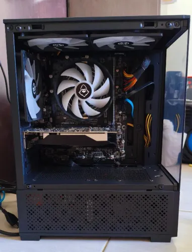 Vendo Gabinete Gamer Intel I5 10º Ger + Placa de Video