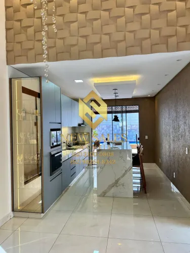 Casa- 3 suítes, 182m², 3 vagas, piscina- Residencial Humaitá
