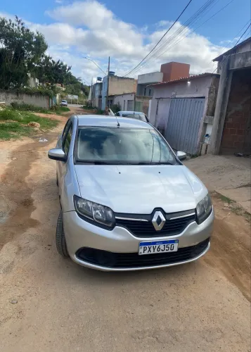 Renault Logan Expression Hi-flex 1.6 8V 4P 2017