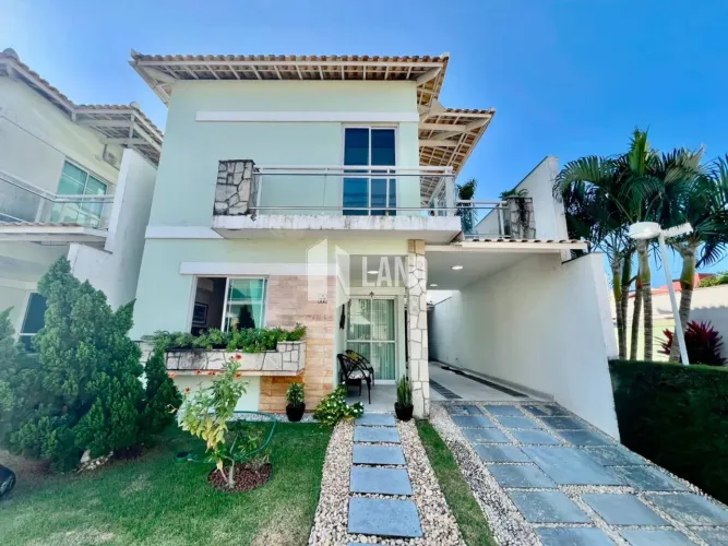Casa no Condomínio Monte Olimpo com 4 quartos 4 suítes no bairro Sapiranga em Fortaleza