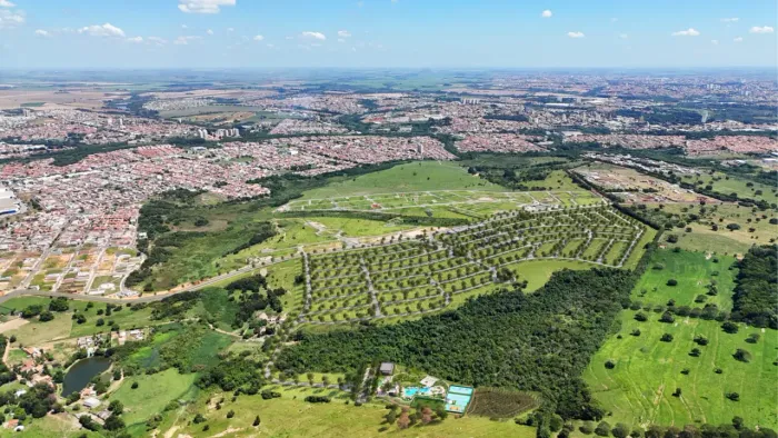 Terreno à venda no Condomínio Atlantis Residence Resort em Nova Odessa/SP