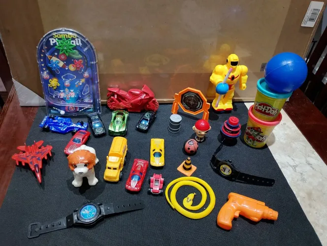 Lote de brinquedo menino 2