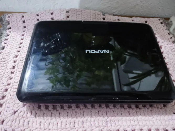 DVD player portátil com tela no estado