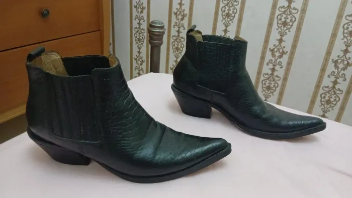 Bota masculina 