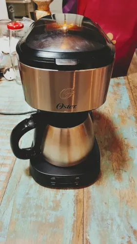 Cafeteira Jarra Inox Oster (220V)