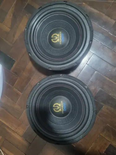 Alto falantes pioneer 12 