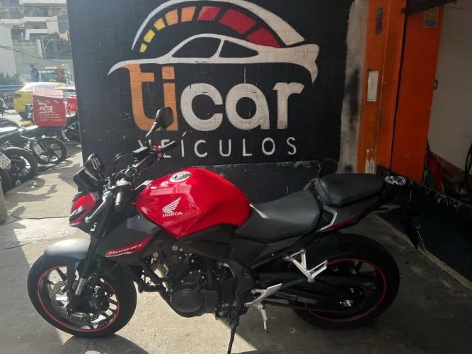 Honda hornet 500 2026 somente 3000 km