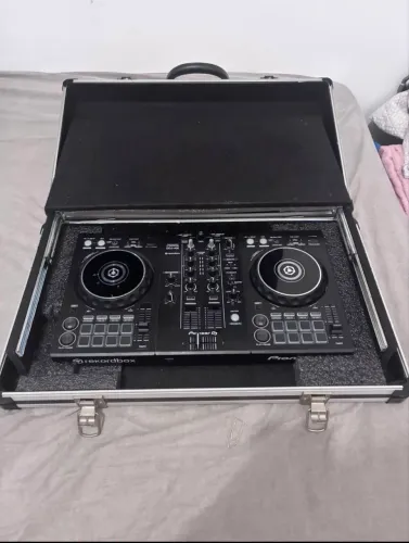 Controladora DDJ 400 + Case