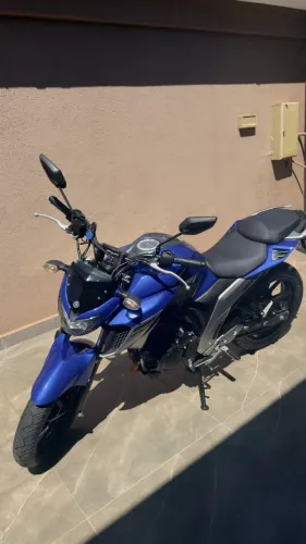Yamaha Fazer 250 (FZ25) 2019/2020 Azul - Impecável