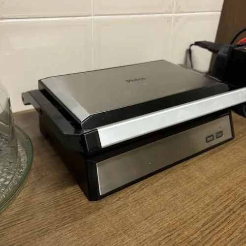 Grill Philco 2 Em 1 abertura 180° 220v