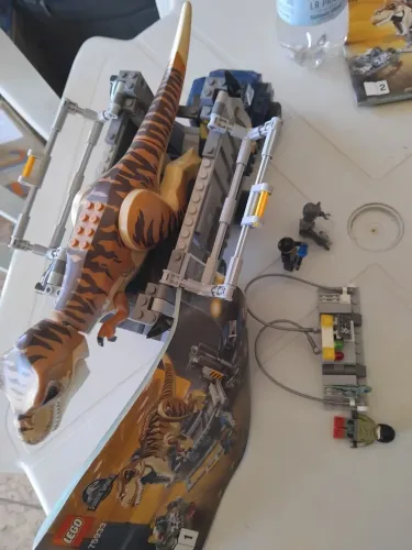 Lego jurassic world 75933