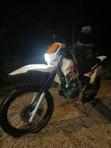 Honda XR 200R  