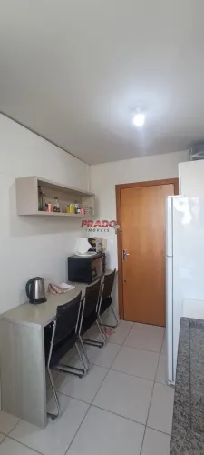 Kitnet à venda em Maringá, Zona 07, com 1 quarto, com 28 m², AREZZO