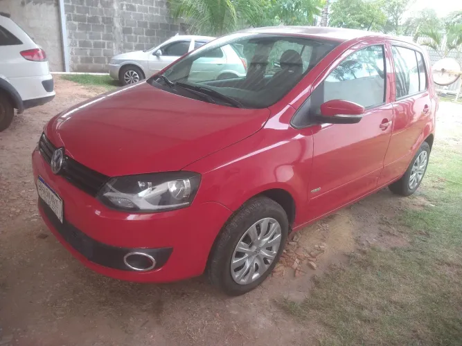Volkswagen Fox 1.6 MI Total Flex 8V 5P 2012