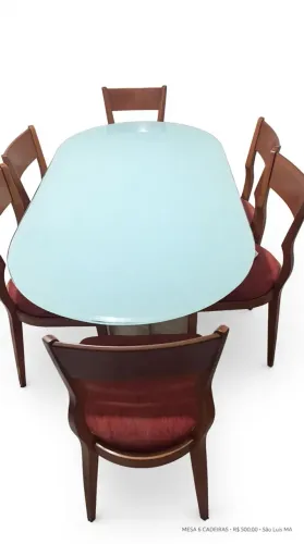 Mesa de jantar com 6 cadeiras 