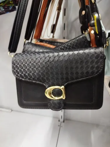 Bolsas felinas a partir de 30 reais