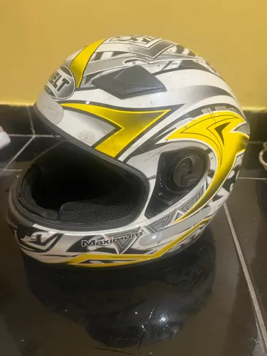 Capacete