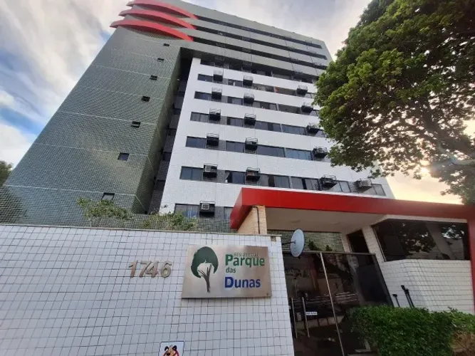Edifício Parque das Dunas - Apto 2/4 com 1 suíte de 55 m², 1 vaga por 330.000,00, Tirol