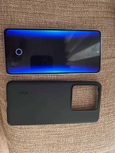 POCO M7 5G. Semi novo muito novo