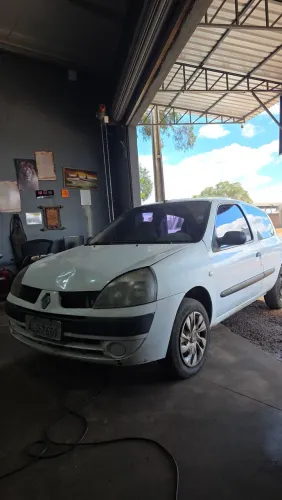 Renault Clio Authentique 1.0/1.0 Hi-power 16V 3P 2004